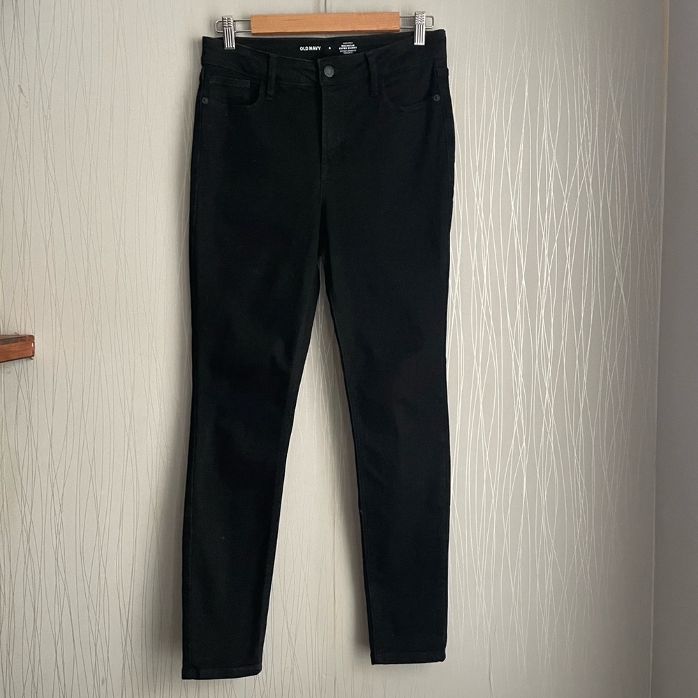 Old Navy Black Women's Slim Jeans